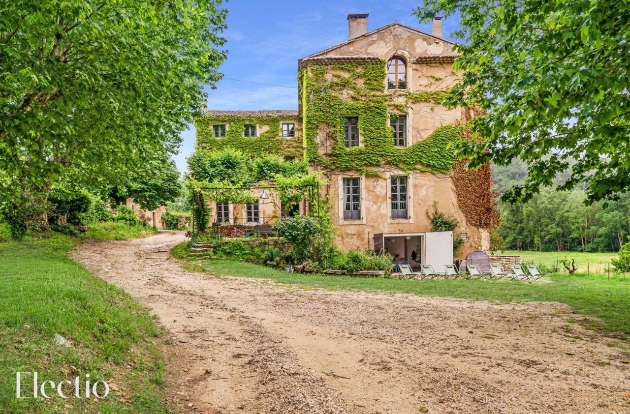 Parenthese En Luberon Hotell Rustrel Exteriör bild