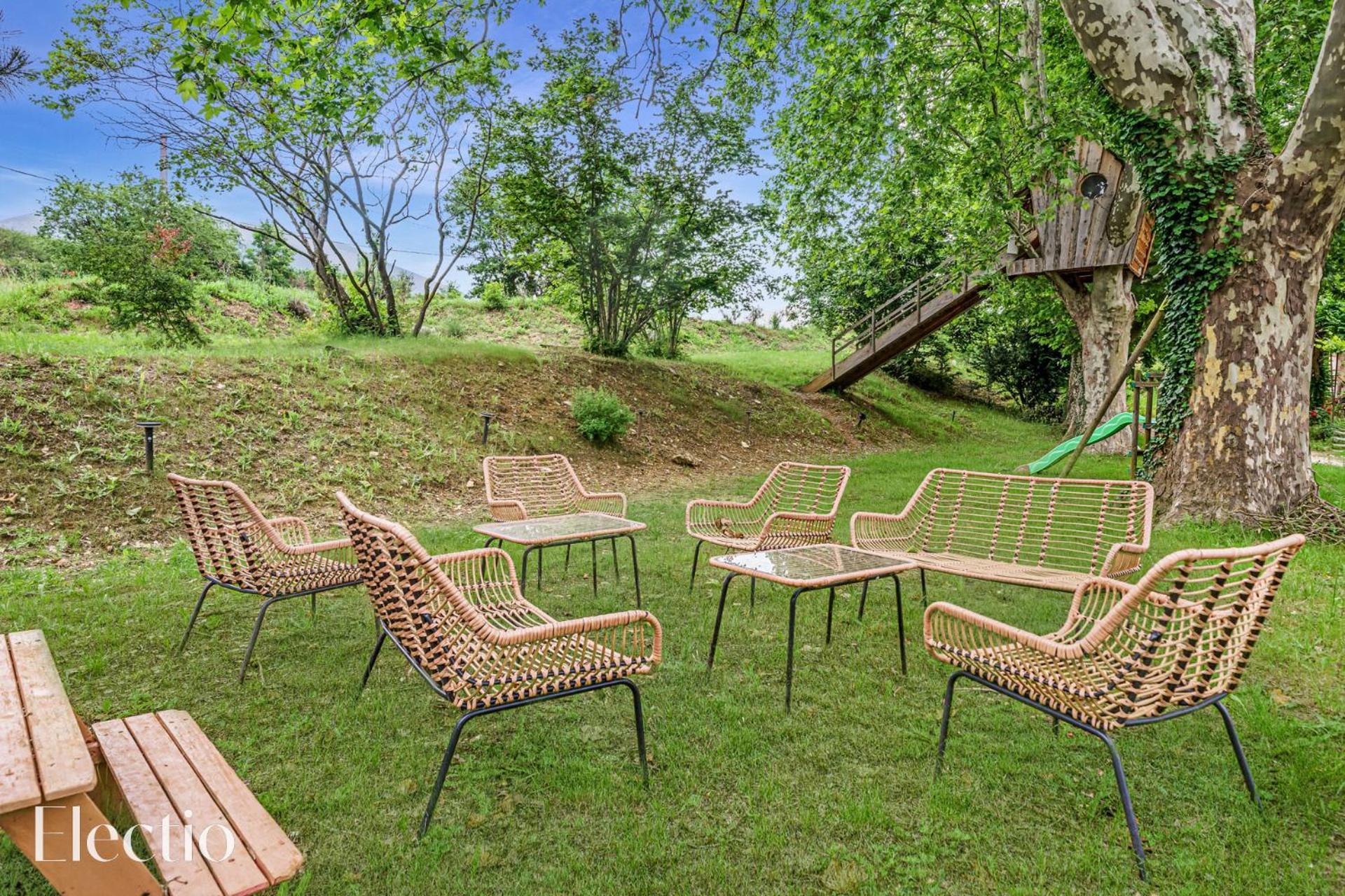 Parenthese En Luberon Hotell Rustrel Exteriör bild