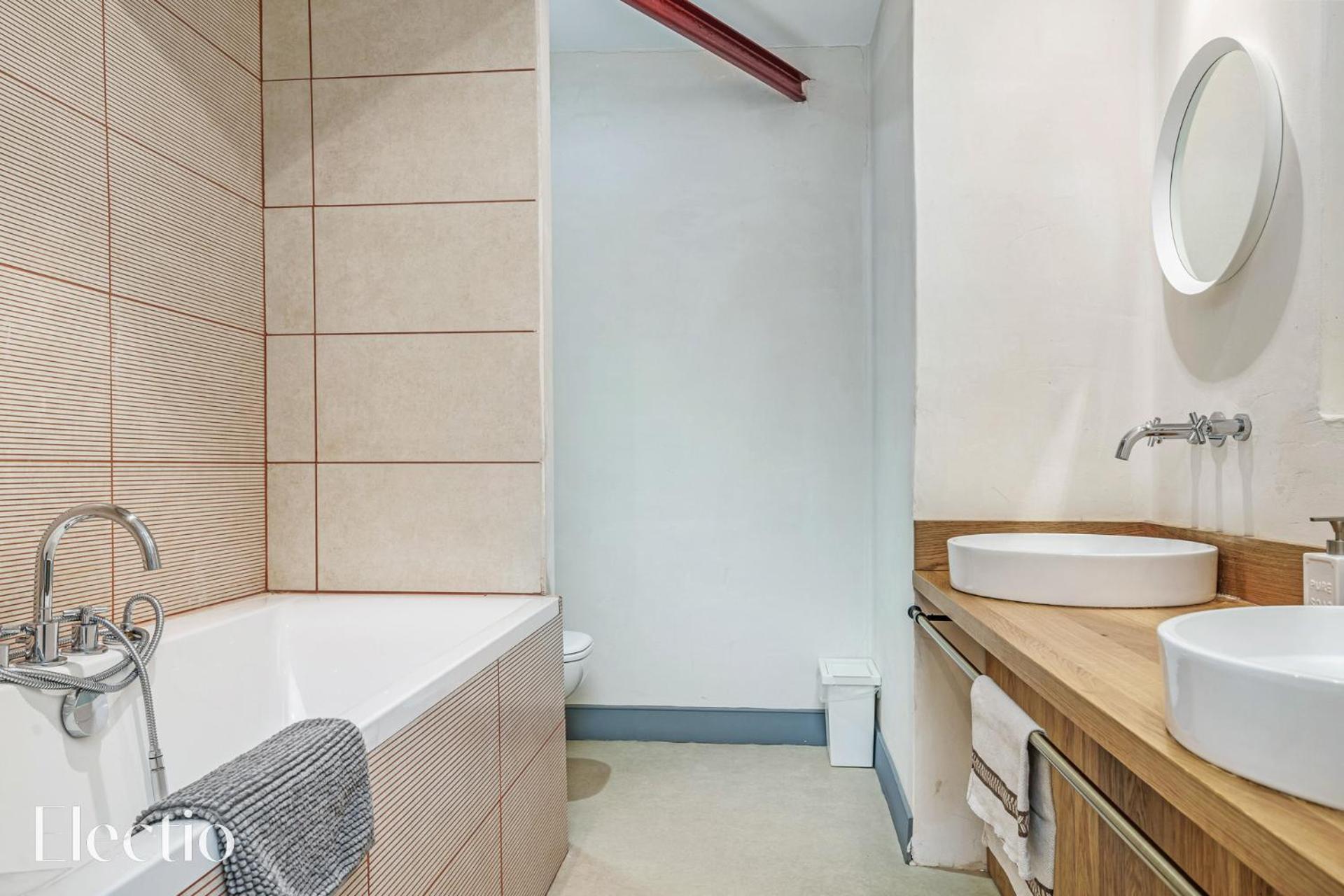 Parenthese En Luberon Hotell Rustrel Exteriör bild