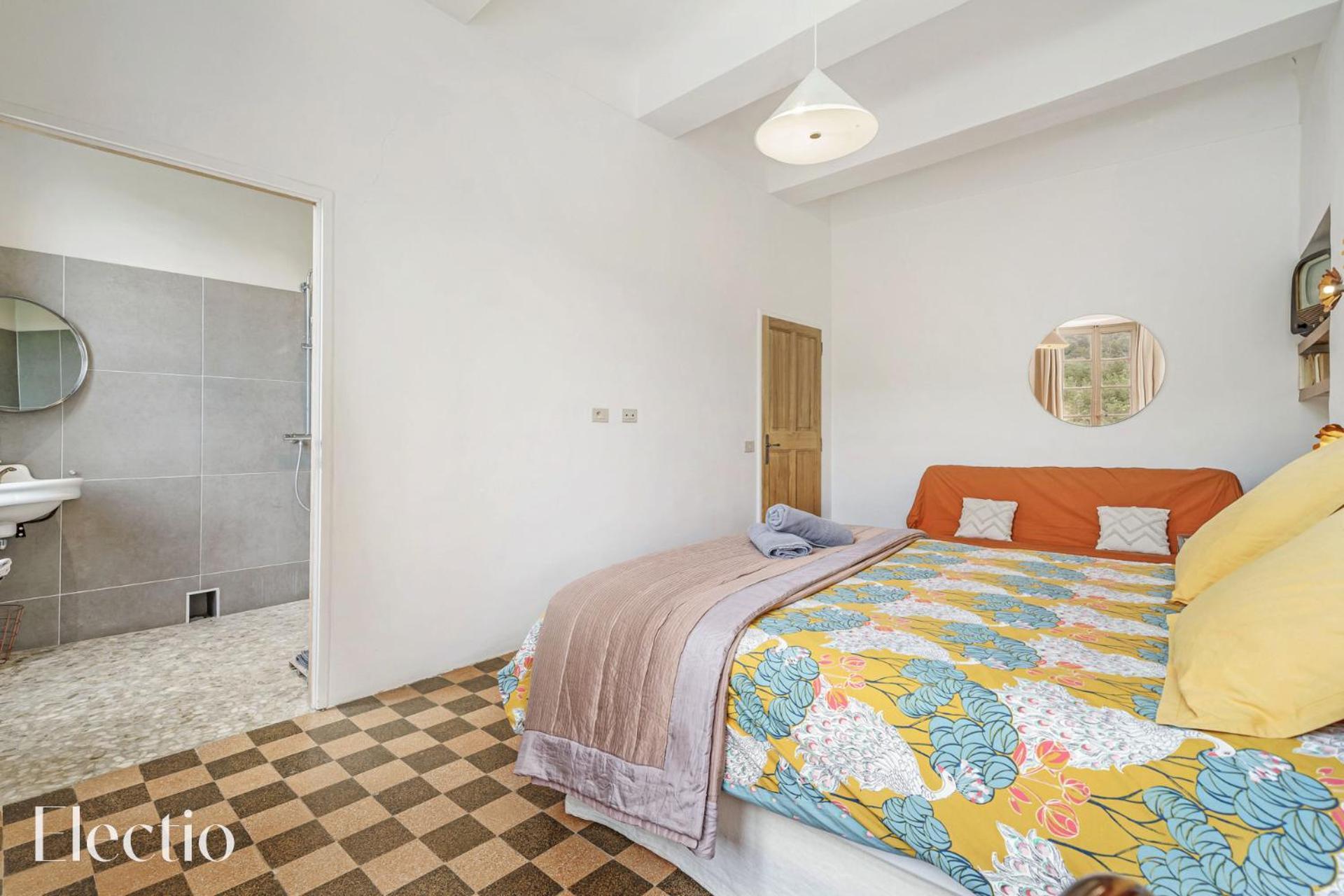 Parenthese En Luberon Hotell Rustrel Exteriör bild